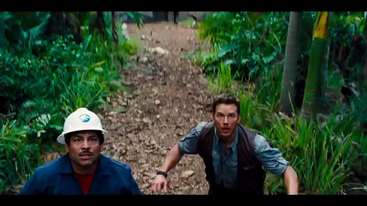 Jurassic World HD Trailer