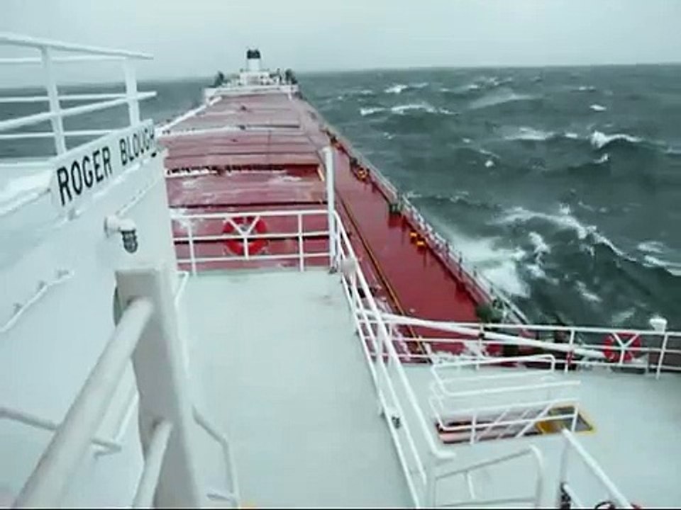 Great Lakes Freighter Roger Blough in Heavy Seas on Lake Superior