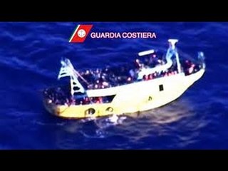 La Fiscalía de Catania estima que 850 personas viajaban en pesquero naufragado