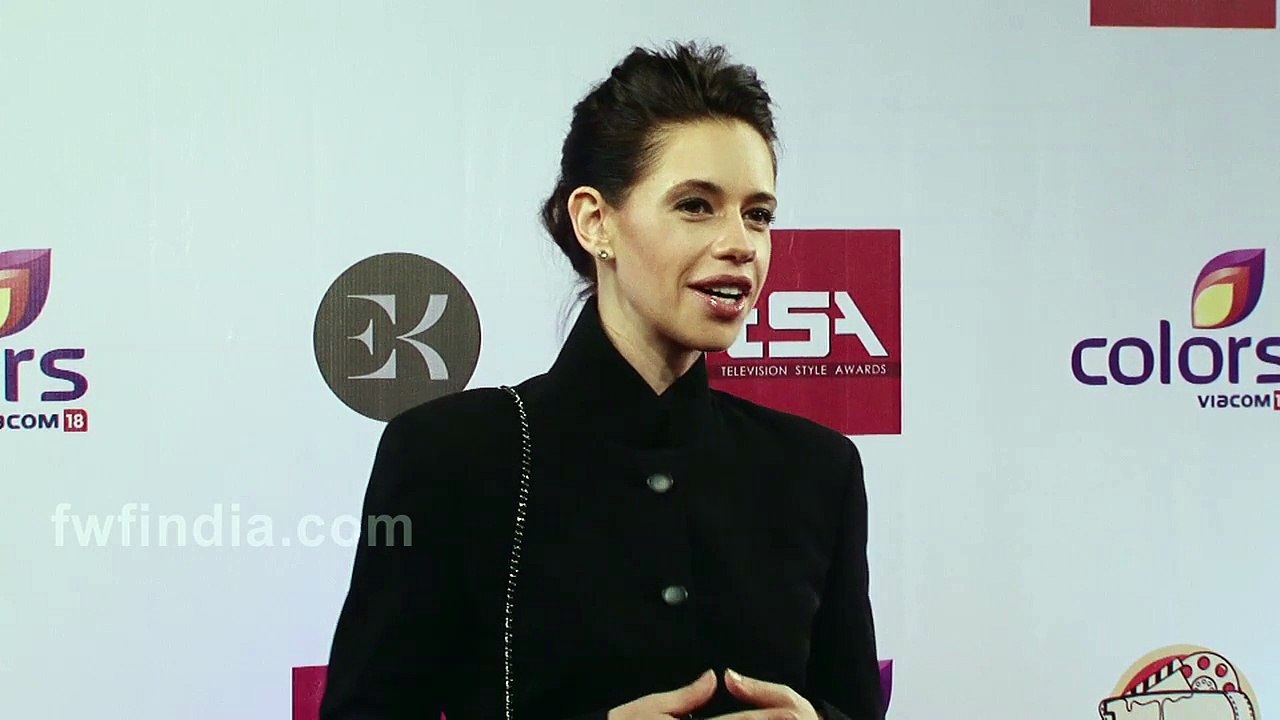 Red Carpet Of Colors Television Style Awards-7