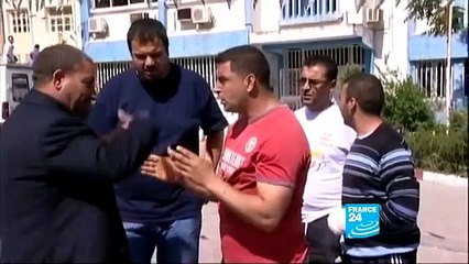 الجزائر : "الشعب يريد رحيل العاهرات"