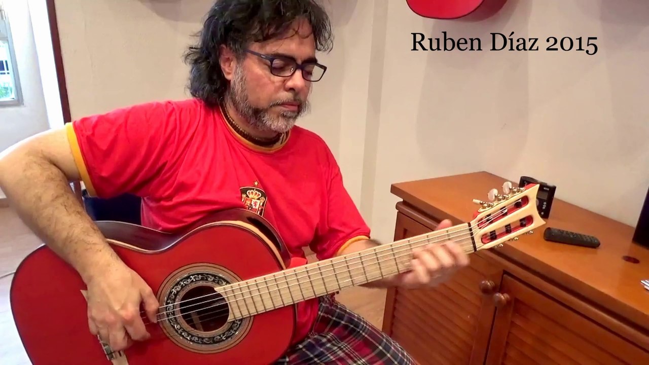 How to deal with "Trolls" and their inferiority complex, the flamenco-kitsch breed, anti troll video / guitar snobs inside and outside of Spain, prejudices, flamenco for tourists etc