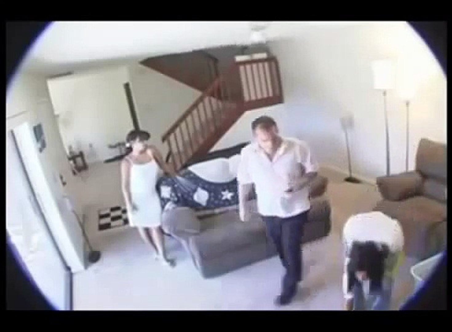 Esposa infiel grabada con camara oculta por esposo - video Dailymotion