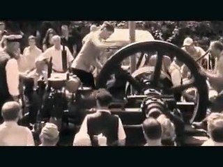 Hemag Einzylinder Standmotor mit 15 Liter Hubraum wird gestartet