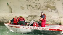 Aquatic team rescue 3 people from capsized rafts - Calgary 8/25/2013