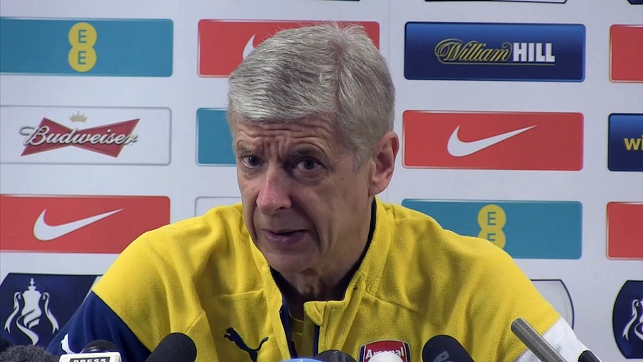 Wenger: 'Benteke ist fantastisch in der Luft'