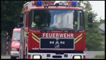 WAS IST WAS - Feuerwehr - Doku Film DVD Video Wiki Kinder Wissen Feuer Wasser Auto Schlauch Mut