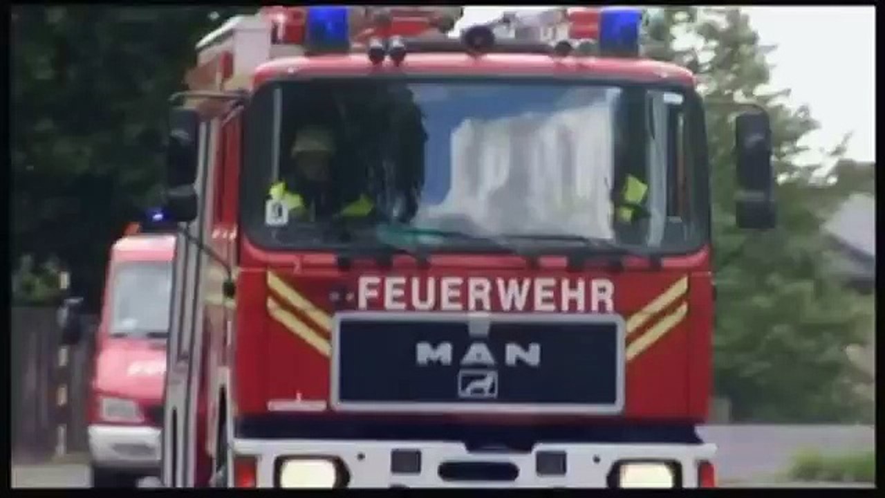 WAS IST WAS - Feuerwehr - Doku Film DVD Video Wiki Kinder Wissen Feuer Wasser Auto Schlauch Mut