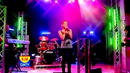Hilary Duff - Wake Up Live On GMTV 2005 - HD