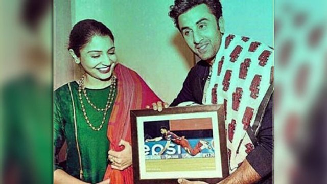 Ranbir Kapoor Gifts Anushka a Photo of Virat Kohli - Watch Now
