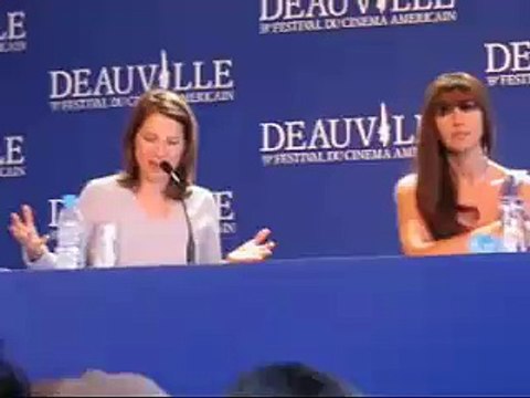Monica Bellucci : conférence de presse 2007