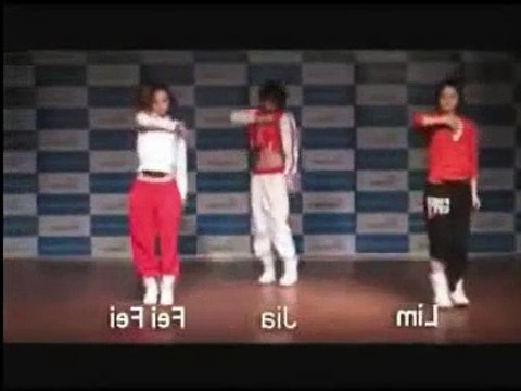 miss a boom boom pow dance mirrored and slowed (black eye pea)