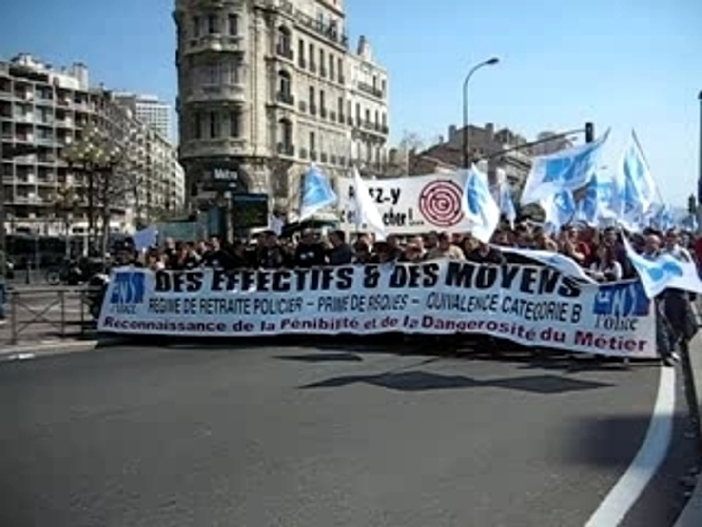 ⁣Manifestation des policiers