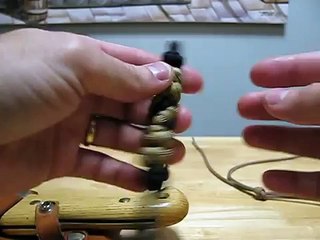 Paracordist how to measure knife and hand to create a unique paracord knife lanyard (for retention)