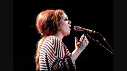 Adele "Rolling in the deep" (live)