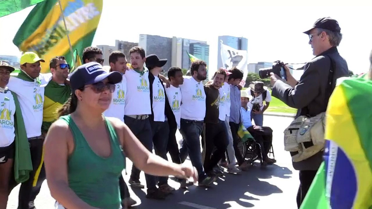 Brazil protesters demand Rousseff impeachment