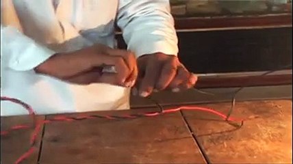 Ustad Bijli  Jis Ko 220 Watts Ka Current Bhi Nahi Lagta - Un_Belive_Able