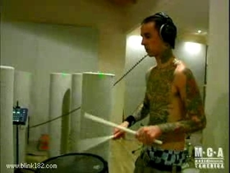 Drum Solo - Travis Barker Snare