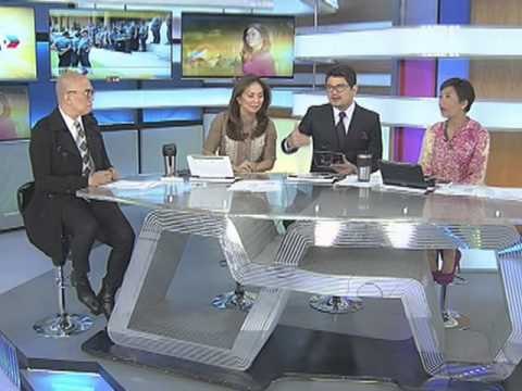 Hundreds of swimmers brave freezing river in China