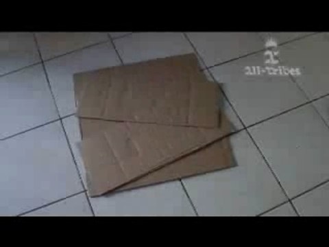 Machine à plier un t-shirt