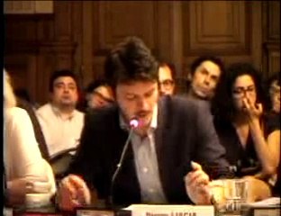 Question orale de Pierre Liscia concernant la réouverture de la sortie de la station de métro La Chapelle