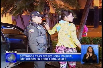 Detenidos tras persecución policial implicados en robo a una mujer