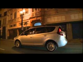 Conheça a minivan chinesa: JAC J6