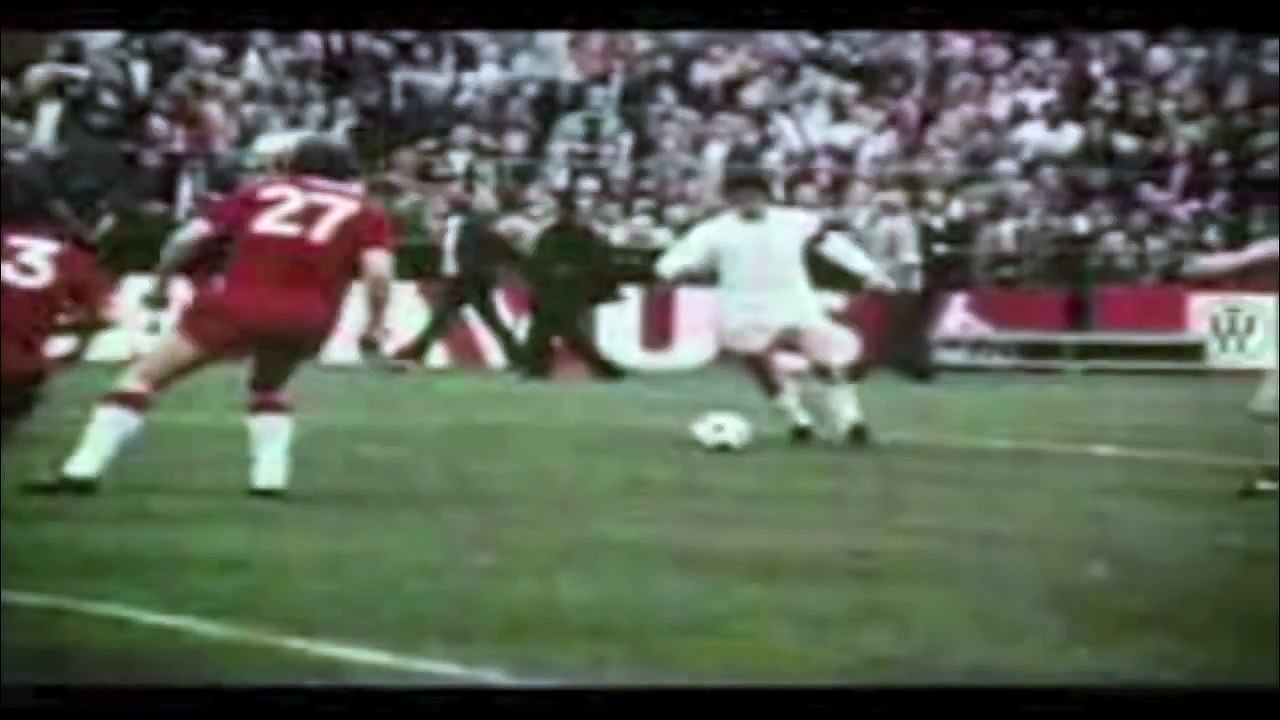 Johan Cruyff dribbling compilation