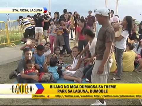 Pinoys flock to theme parks on Christmas