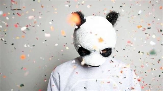 Cro - Einmal um die Welt