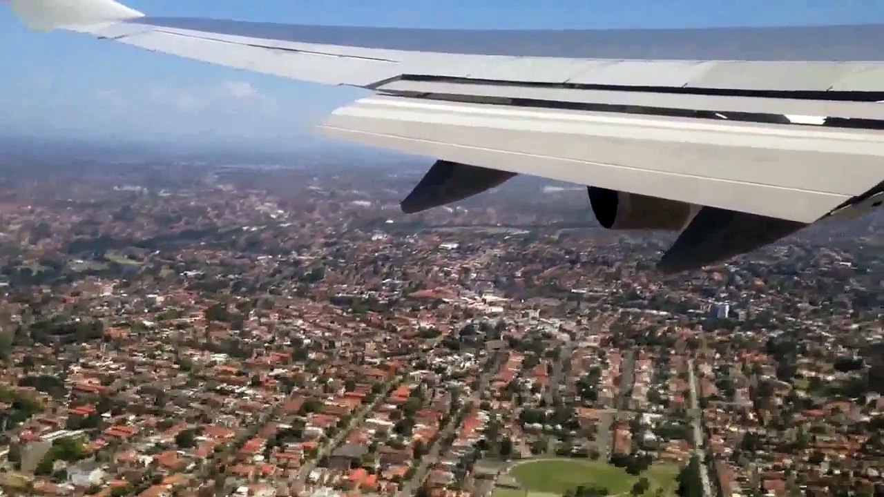 QANTAS QF107 TAKEOFF SYDNEY TO NEW YORK SYDNEY AIRPORT