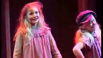 Annie The Musical You're Never Fully Dressed Without a Smile (Children) — Orphans Norway Oslo
