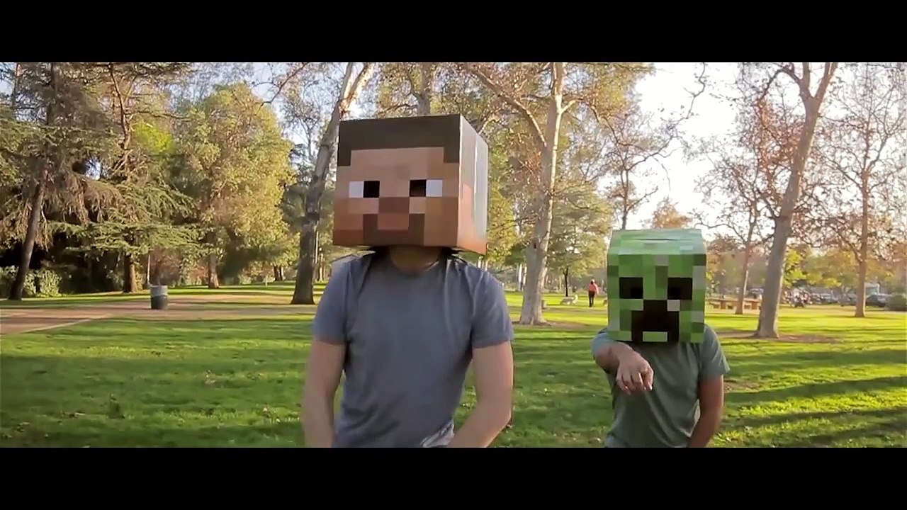 Eminem "The Monster" MINECRAFT PARODY - Friends With A Creeper