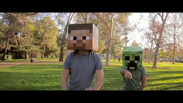 Eminem The Monster MINECRAFT PARODY - Friends With A Creeper