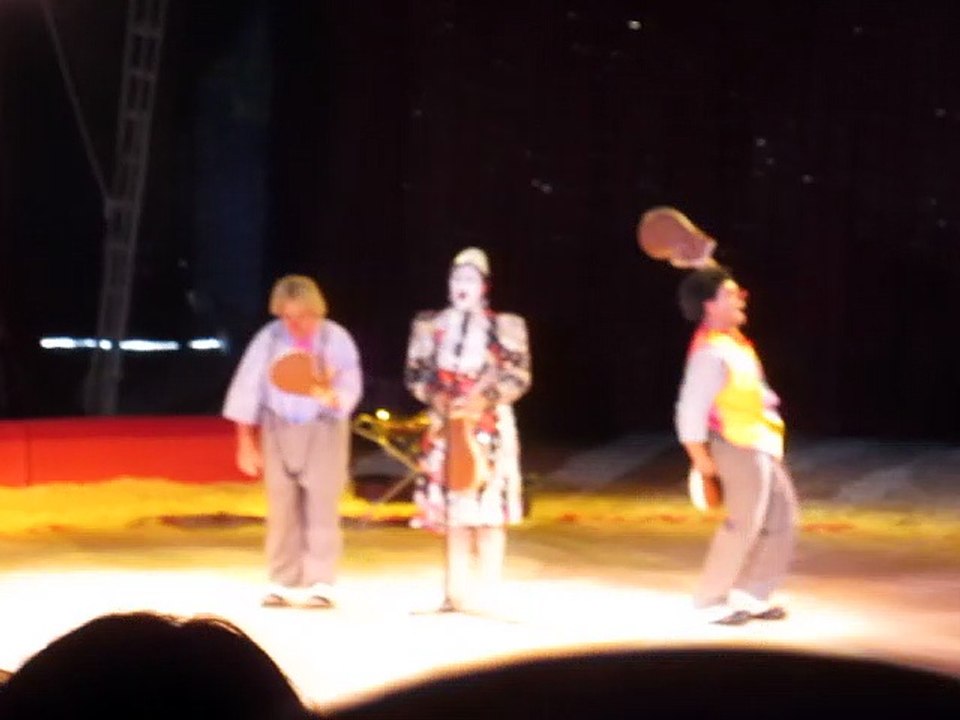 MVI_3526cirque clown