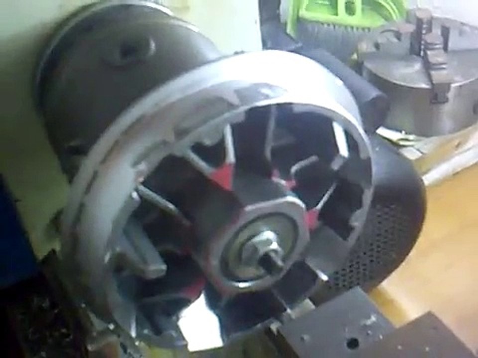 tornitura variatore malossi sh 300