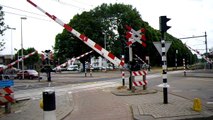 Dutch Railroad Crossing/ Level Crossing/ Bahnübergang/ Spoorwegovergang Heerlen
