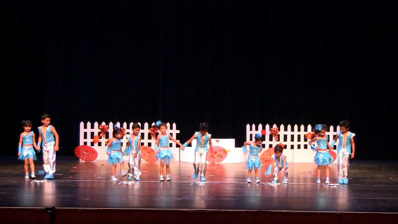 Kids Rain Dance