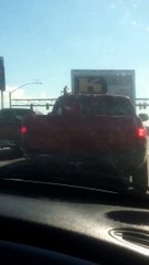 Horn wired to brake pedal prank in phoenix traffic