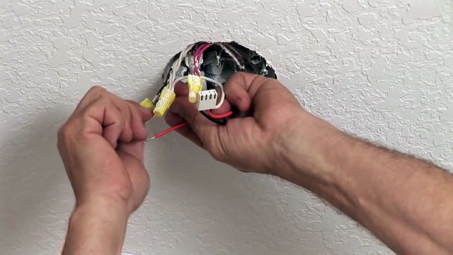 Household Electrical Wiring : How to Wire Smoke Alarms
