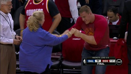 J.J. Watt Celebrates Rockets' Win with a great dance