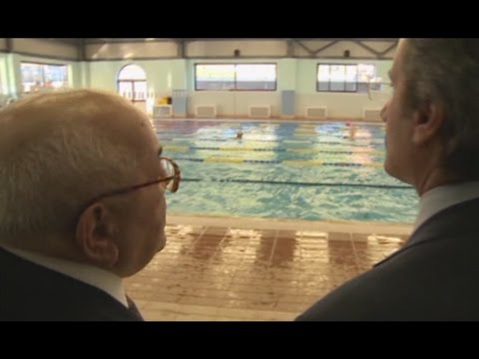 Napoli - Caldoro al Cus: "Campania all'avanguardia sullo sport" (21.04.15)