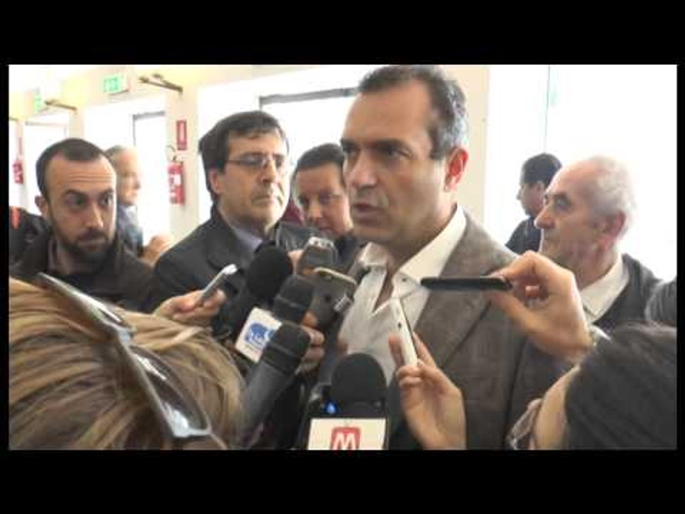 Napoli - De Magistris incontra i sindaci: "No a commissariamento Bagnoli" -2- (18.04.15)
