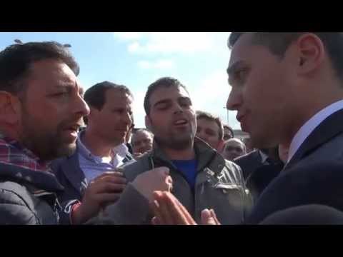 Carinaro (CE) - Indesit, Di Maio parla con gli operai - Live - (18.04.15)