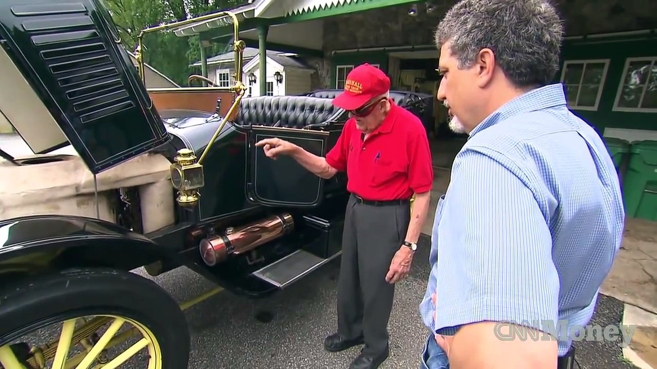 Driving a 100 year-old steam car