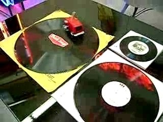 HUGE! vinyl VAN record player LOUD!