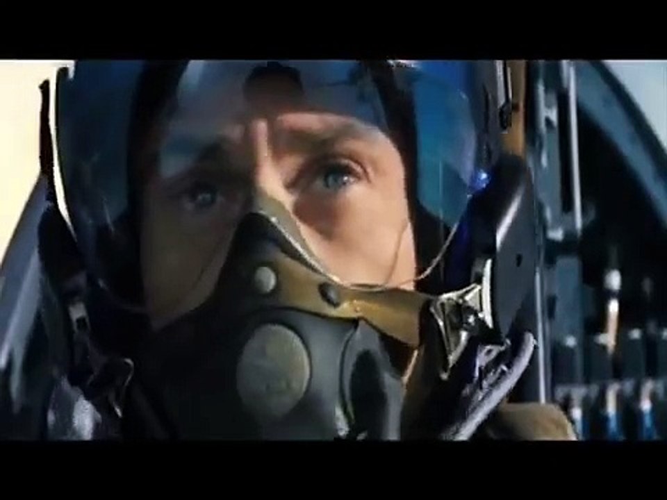 Fighter jets in action (HQ)