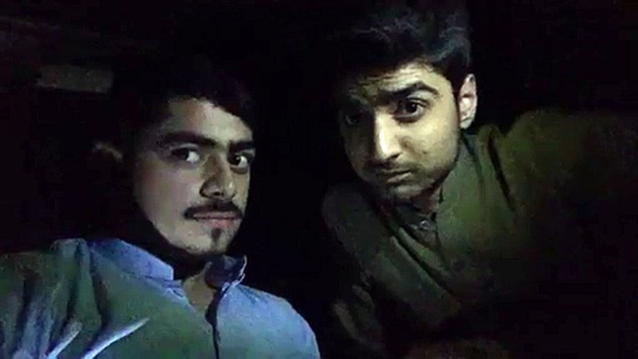 Faraz talking lyk (imran khan)