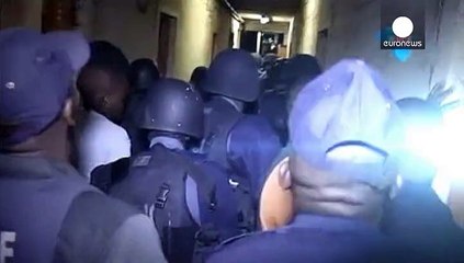 Власти ЮАР задействуют армию против волны ксенофобии