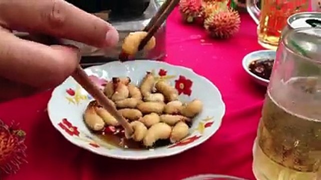 Je pense que je vais passer.. bonne appétit